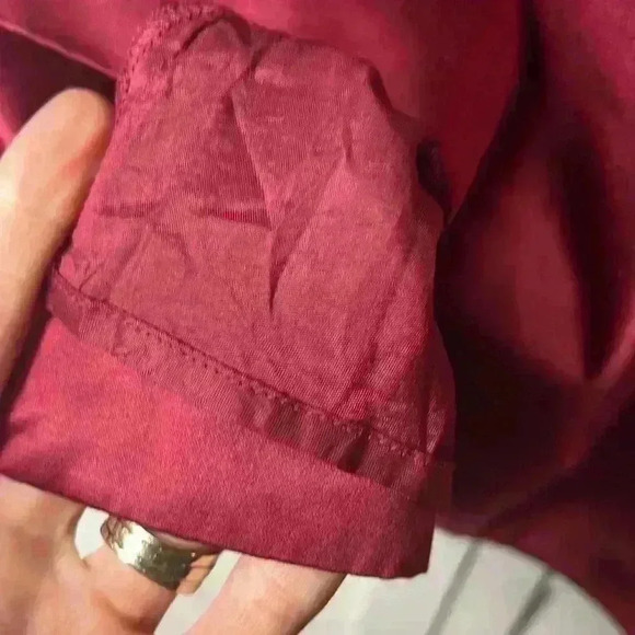 BCBGMaxAzria Pleated A-Line Skirt Size 2 Cranberry - Picture 5 of 8